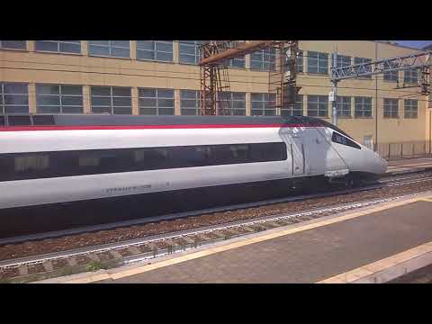 Marcia parallela con  ETR610 005 SBB in arrivo a Monza - 22/08/2017