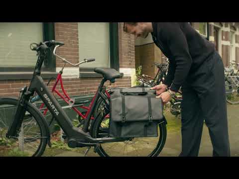 Voltano Dubbele Fietstas XL - Tarpaulin - 100% Waterdicht en Slijtvast - 48 Liter - Zwart