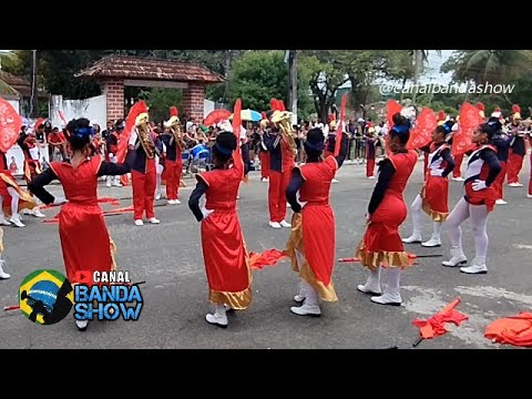 Corpo coreográfico da Banda Marcial BAMCAC no concurso em Dias D'Ávila - BA 2025