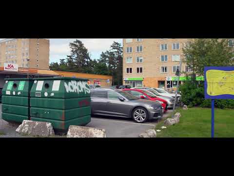Sweden, Stockholm, Huddinge, biking around