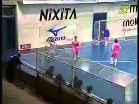 Golazo de futbol sala.mp4