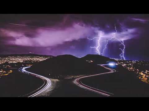 Space Motion & Satoshi Tomiie - Steps Traffic (Space Motion Mashup)