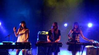 Au Revoir Simone - The Lucky One @Aula Magna, Lisboa (HQ)