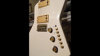 Video thumbnail for Cheap Obscure Guitars That Dont Suck?- Cort Effector by Steve Groves