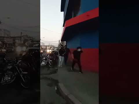 Guatemala Walking Tour: Colonia Quinta Samayoa al caer la noche, zona 7.