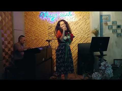 Thể hiện bởi Thanh Lãm