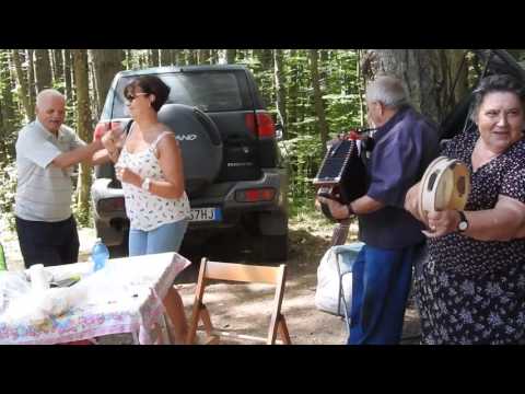 Super Tarantella, ballata