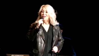 Living Under June (10) Jann Arden - These Are The Days Tour
