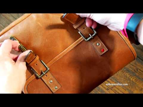 Ona Berlin II Messenger Bag, What Fits?