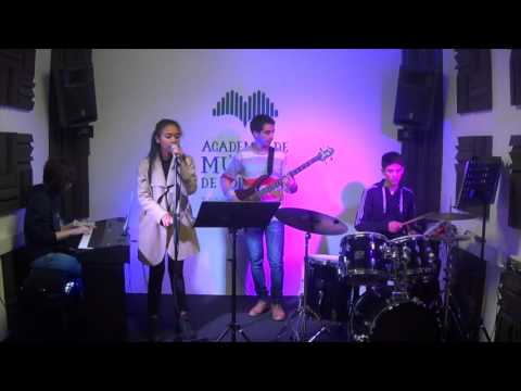 Maria Arnaut, Benvinda de Jesus e José Pancas Prof Miguel Luis Like a Star Corinne Bailey Rae Acomp