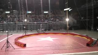 preview picture of video 'Motorcycles at the Bismarck North Dakota Circus'