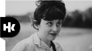 WAXAHATCHEE - La Loose // Maifeld Session