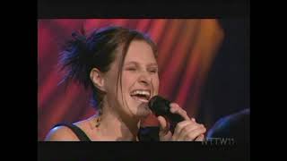 Kacey Chambers - Barricades &amp; Brickwalls LIVE