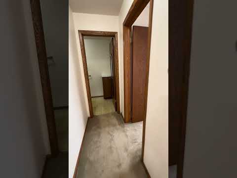 2821 Boles St - Video 2 of 2