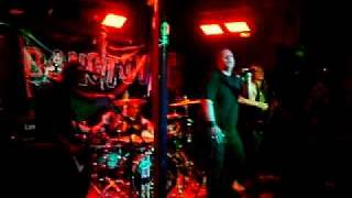 Bangtoy - Feel The Fire (NEW SONG) - Live At The Gaff, Holloway Road (02.08.09)