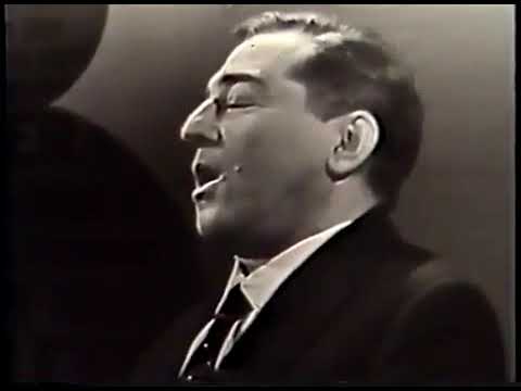 Robert Merrill: Oifn Prepichik