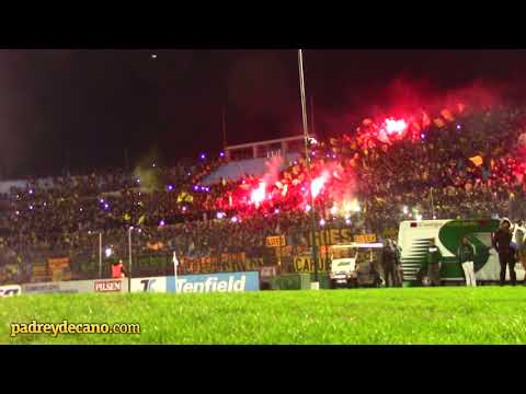 "Recibimiento Hinchada de Peñarol - Clásico Invierno 2017" Barra: Barra Amsterdam • Club: Peñarol • País: Uruguay