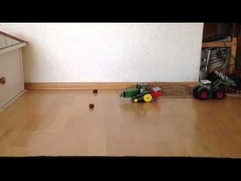 2 Siku Fendt 939 mit Frontlader vs John Deere Raupenschlepp