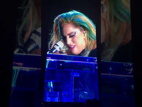 Lady Gaga Dedicates The Edge of Glory to Sonja at Fenway 09/01