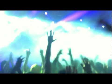 Afrojack playing Aton by Nari & Milani