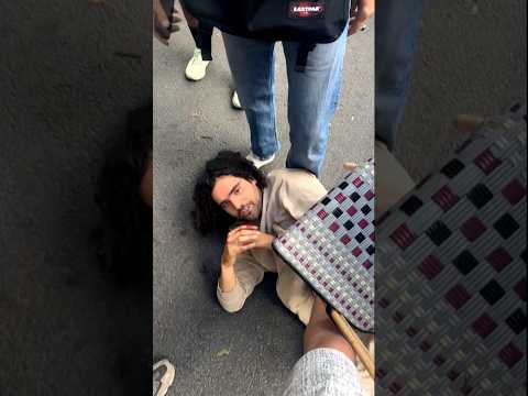 Paris knife attacker captured by bystanders #WorldToday