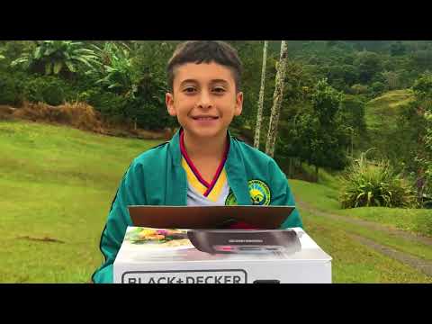 Entrega de menaje en la escuela rural Jesús Aníbal Gómez, vereda La Linda