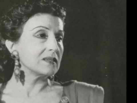 Ηχητικό απόσπασμα της [[#Κατίνας Παξινού [Katina Paxinou]#]] σε μονόλογο της Μήδειας του [[#Ευριπίδη [Eurípides]#]] σε σκηνοθεσία του [[#Αλέξη Μινωτή [Alexis Minotis]#]]. [[#Βασιλικό Θέατρο#]], Φεστιβάλ Επιδαύρου (1955). 