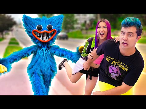 MALOUCOS EM : WIIZINHO E FRANZINHA ATACADOS PELO HUGGY DO POPPY PLAYTIME