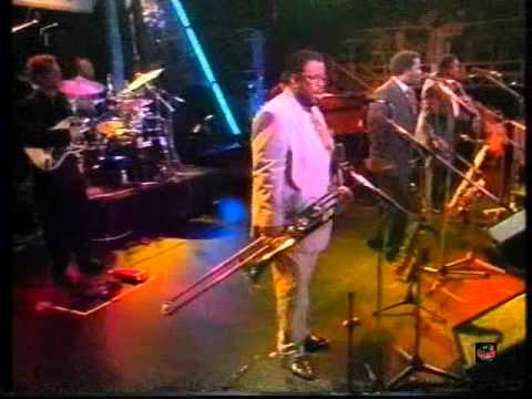 Maceo Parker and Roots Revisited - Shake Everything You Got (Southwick)  - Live 1992