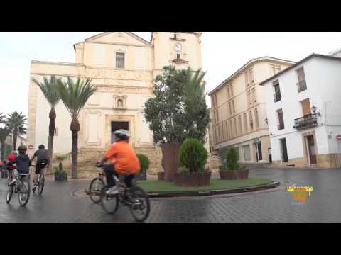 28/09/14 – 150 personas desafiaron a la lluvia en el  “III Día de la Bici” de La Nucía