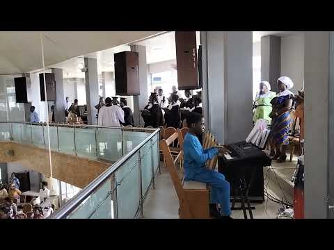 God moves in a mysterious way - MHB 503