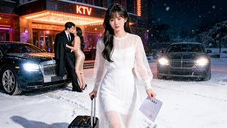 Cuatro años de búsqueda, lo vio besar a su ex. Se fue con decepción, él rogaba con los ojos rojos.