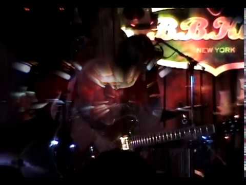 Chris Robinson and The New Earth Mud ~ 07 October 2003 ~ B.B. Kings,  New York, NY