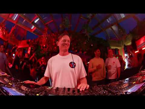 Michel de Hey - All day long at Colorado Charlie [2024]