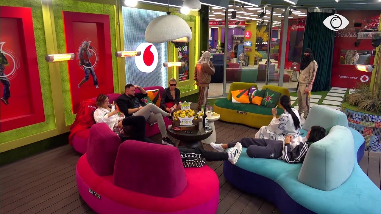 “Ti je pilivesë”/ Me robdishan pas masazhit, Rikja i kthehet Ledjonës: Je vetë, unë jam...