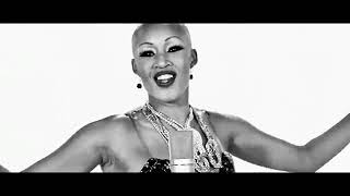 Trin i tee 57 - Bring Your Praise