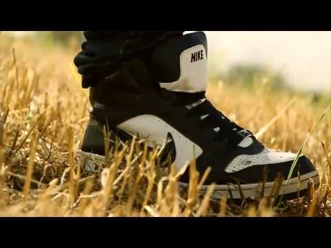 SEISPETTACOLARE / Egoritmo - Sotto i piedi niente