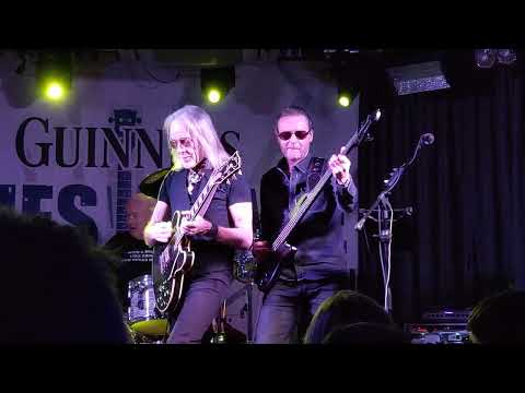 Pat McManus Band Runaway Dreams live at Deer's Head Belfast 7/12/24