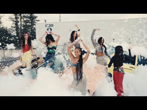 ‘BEAUTIFUL CHAOS’ Concept Photoshoot Behind The Scenes | KATSEYE