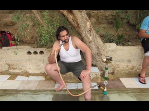 أرشيف حساب محمد السليمان: المراسلات الخاصة وتناقضات العلم والموسيقى