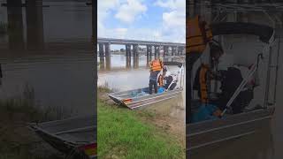 #เรือกู้ภัย