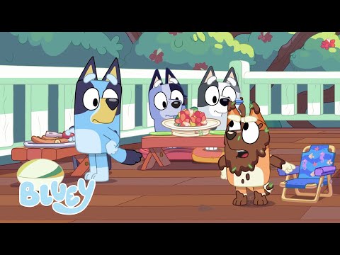 Capa de Crianças que fingem ser Pais | Bluey Português Brasil Canal Oficial