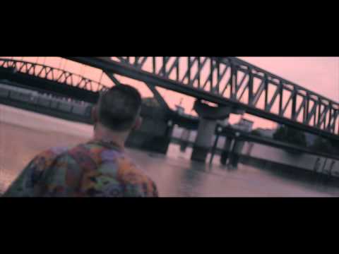 Galv of the 3 Moonz - Sunblokker