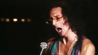 FITO PAEZ -Gente Sin Swing (En Vivo)