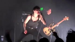 Savages - The Answer, El Rey in Los Angeles 04-18-2016