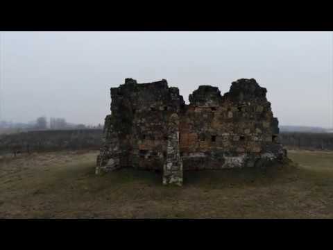 Lajosmizse pusztatemplom rom