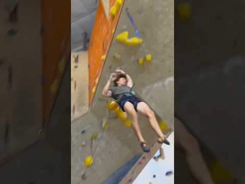 BIG fall at the climbing gym (SteezyRB) #climbinggym #climbing #sportclimbing