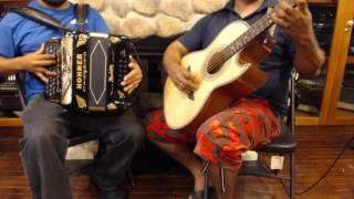 Video thumbnail for LBQ1 - Hohner H Jimenez El Estandar "The Standard" Bajo Quinto $499 by Liberty Bellows