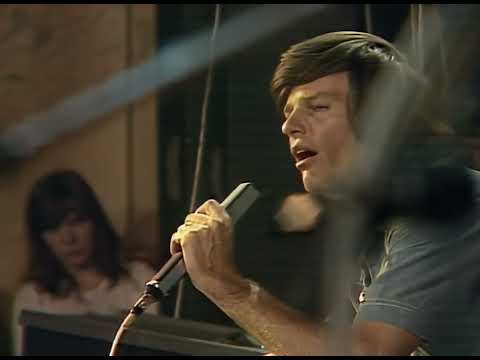 Dean Reed - Yesterday (live)