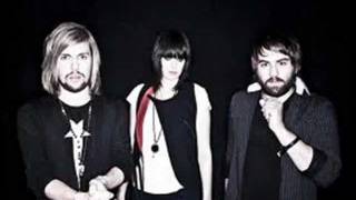 Band of skulls-Sweet Sour Lyrics